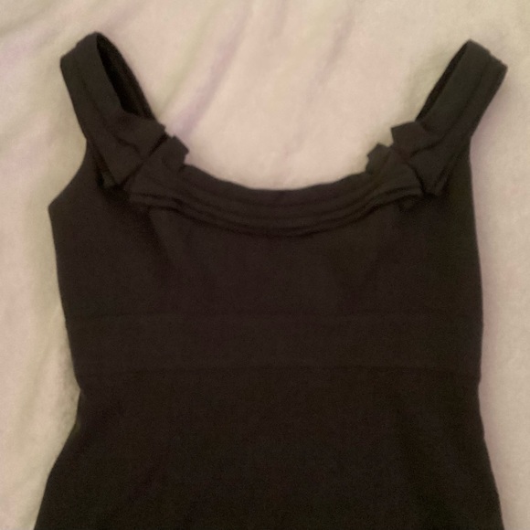 Elie Tahari size 8 dark grey dress - Picture 9 of 10